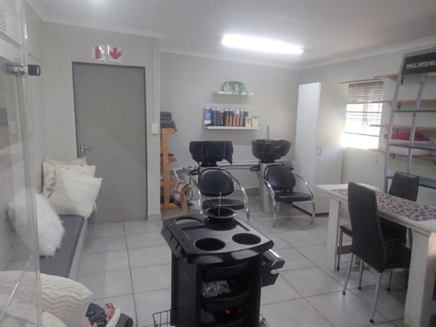 Commercial Property for Sale in Ferreira Town Eastern Cape